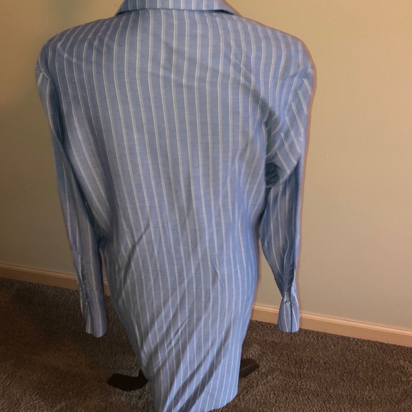 Socialite Tie Front Dress - Picture 5 of 8